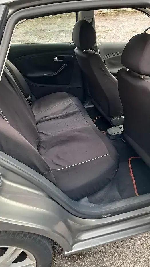 Usata Seat Ibiza 2002 Grigio Utilitaria