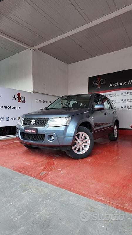 Usata Suzuki Grand Vitara 2009 Grigio SUV