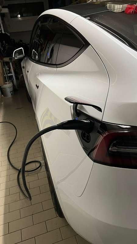 Usata Tesla Model Y RWD 88 kW (120 CV) 2022 Bianco SUV