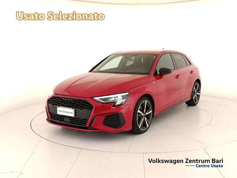 Usata Audi A3 S-Line 150 CV (110 kW) 2022 Rosso Berlina