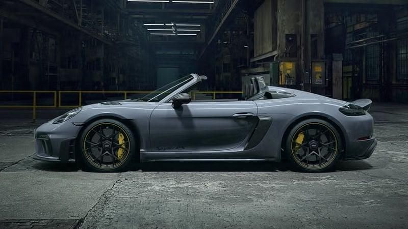 Nuova Porsche 718 Spyder 500 CV (367 kW) 2026 Cabrio