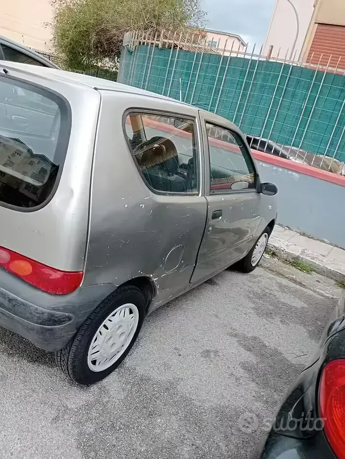 Käytetty Fiat Seicento 54 HP (39 kW) 2003 Harmaa Viistoperä