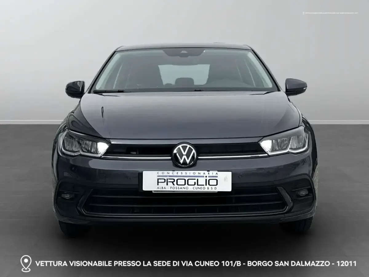 Usata VW Polo Life 95 CV (69 kW) 2025 Smoky grey met Utilitaria
