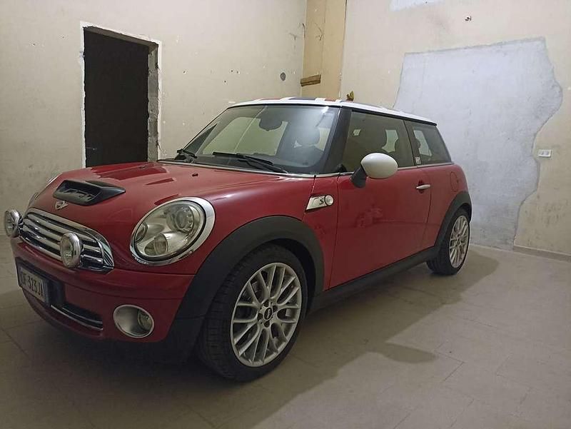 Usata Mini Cooper 120 CV (88 kW) 2007 Utilitaria
