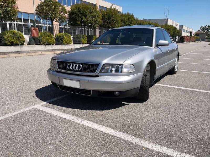Usata 1998 Audi S8 Ambiente Tre volumi | 12.900 € - Immagine 1/4
