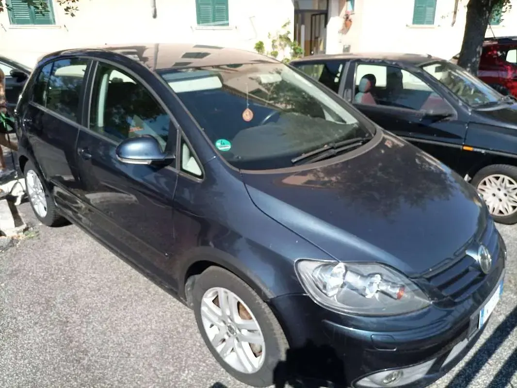 Usata VW Golf Comfortline 116 CV (85 kW) 2006 Blu/azzurro Monovolume