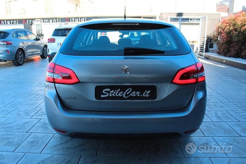 Usata Peugeot 308 Business-Line 102 CV (75 kW) 2019 Grigio Station wagon