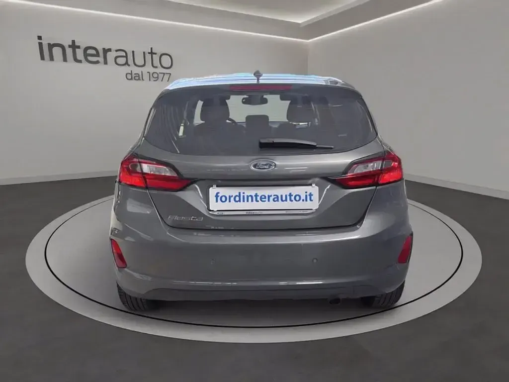 Usata Ford Fiesta Titanium 75 CV (55 kW) 2023 Magnetic grey Utilitaria