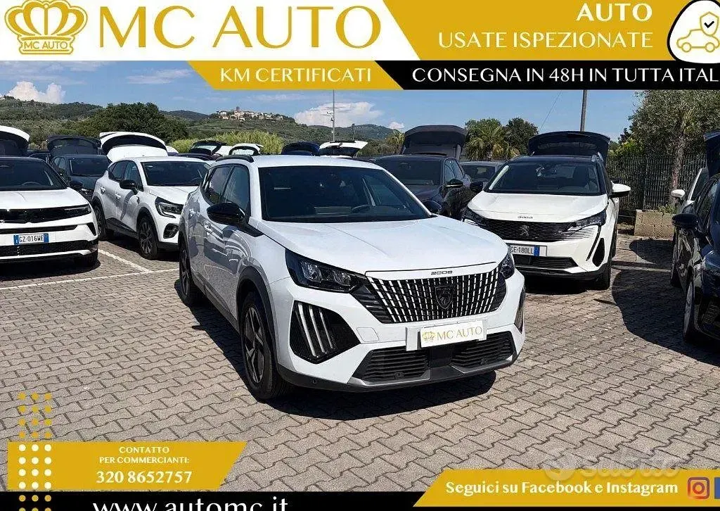 Usata Peugeot 2008 Allure 131 CV (96 kW) 2023 Bianco SUV