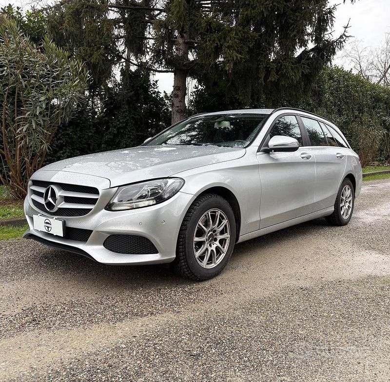 Usata Mercedes C200 Executive 136 CV (100 kW) 2016 Grigio Station wagon