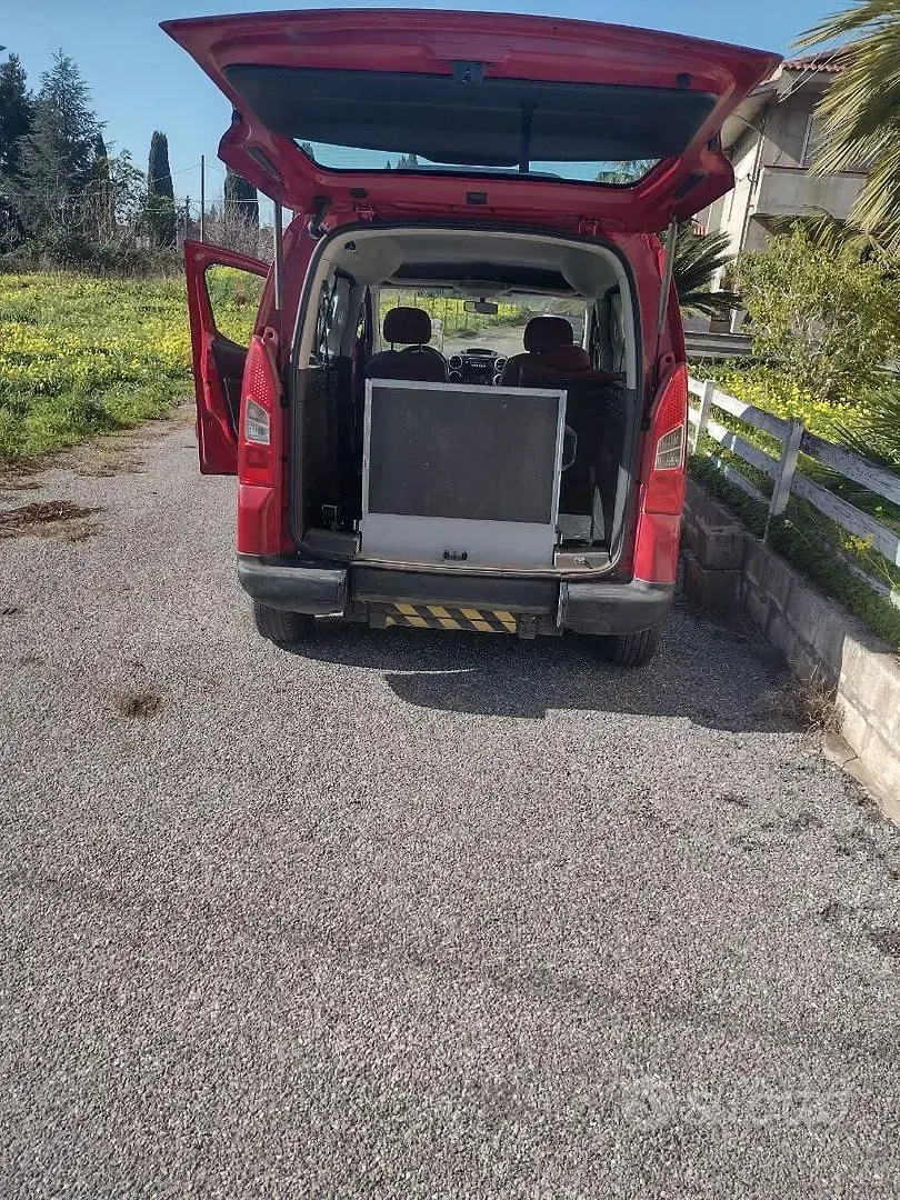 Usata Citroën e-Berlingo 90 CV (66 kW) 2010 Rosso Monovolume