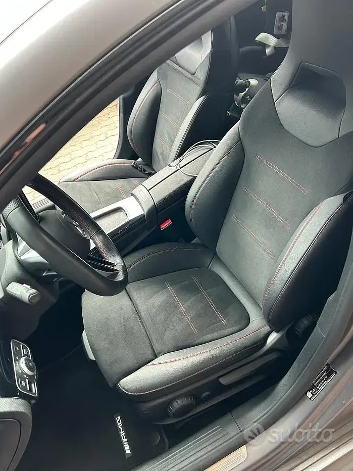 Usata Mercedes CLA200 AMG line 163 CV (119 kW) 2024 Grigio Coupé