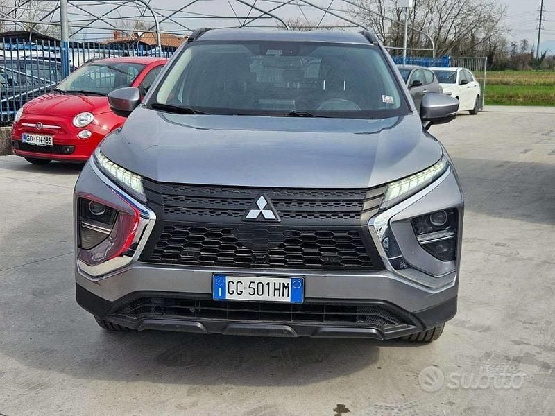 Usata Mitsubishi Eclipse Cross Instyle 98 CV (72 kW) 2022 Grigio SUV
