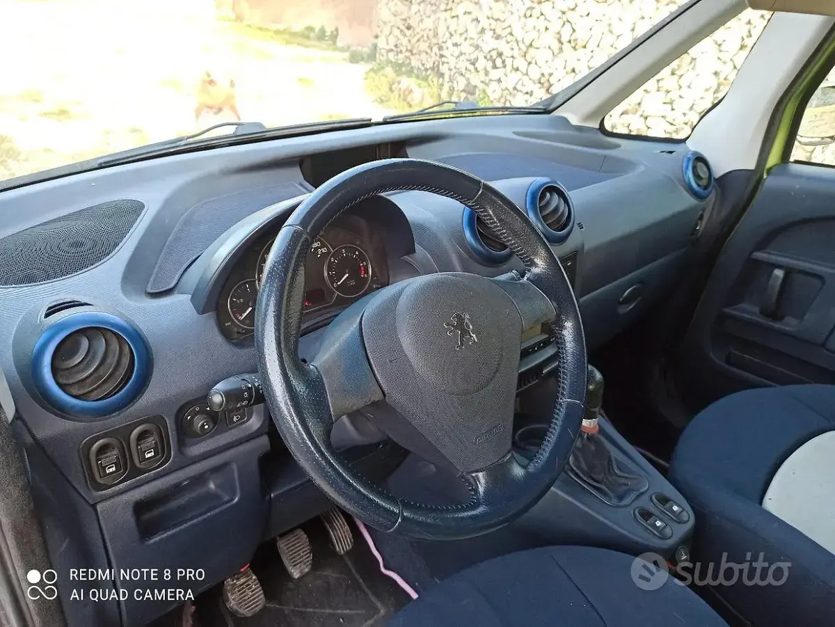 Usata Peugeot 1007 68 CV (50 kW) 2005 Verde Monovolume
