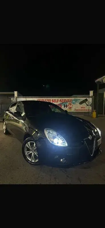 Usata Alfa Romeo Giulietta Progression 105 CV (77 kW) 2014 Utilitaria