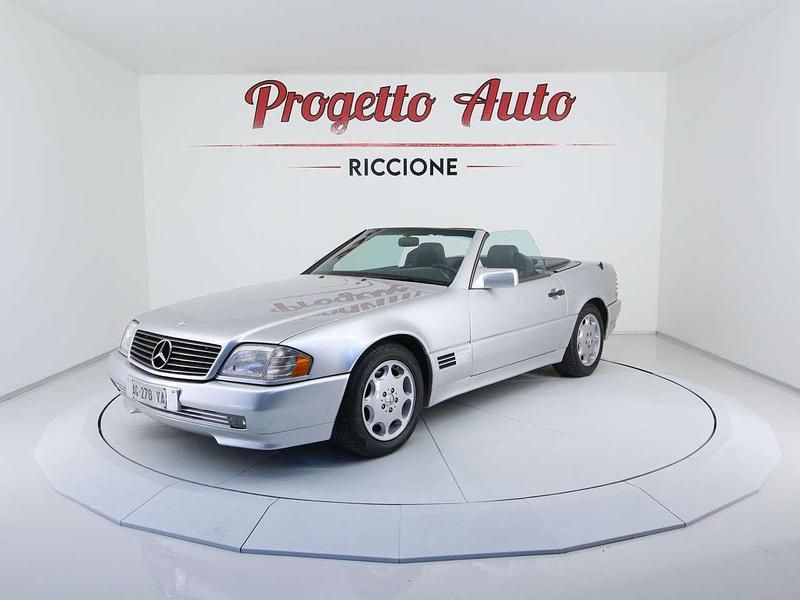 Usata Mercedes SL500 333 CV (244 kW) 1992 Grigio Cabrio