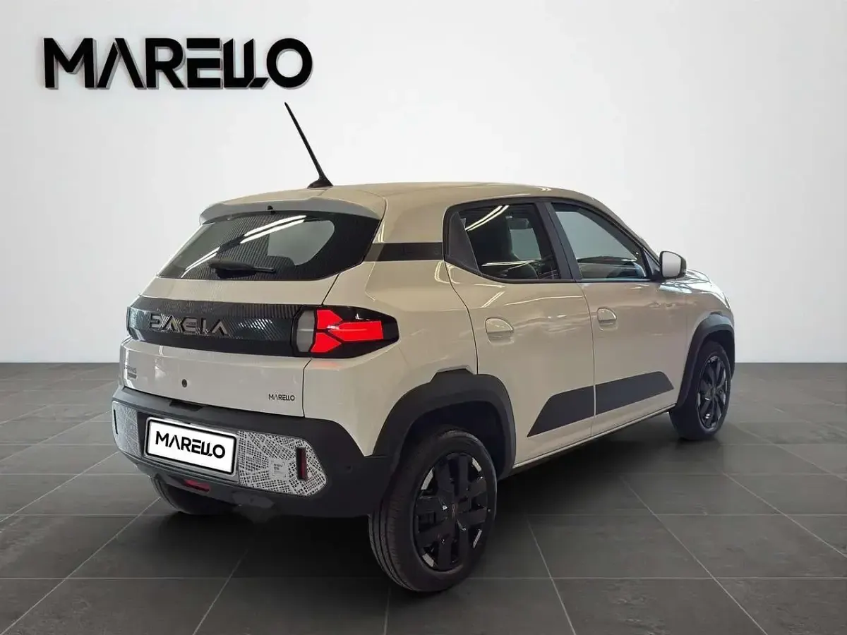 Usata Dacia Spring Extreme 47 kW (65 CV) 2025 Bianco ghiaccio Utilitaria