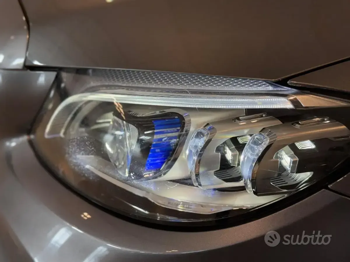 Usata Mercedes C220 AMG line 194 CV (142 kW) 2021 Grigio Station wagon