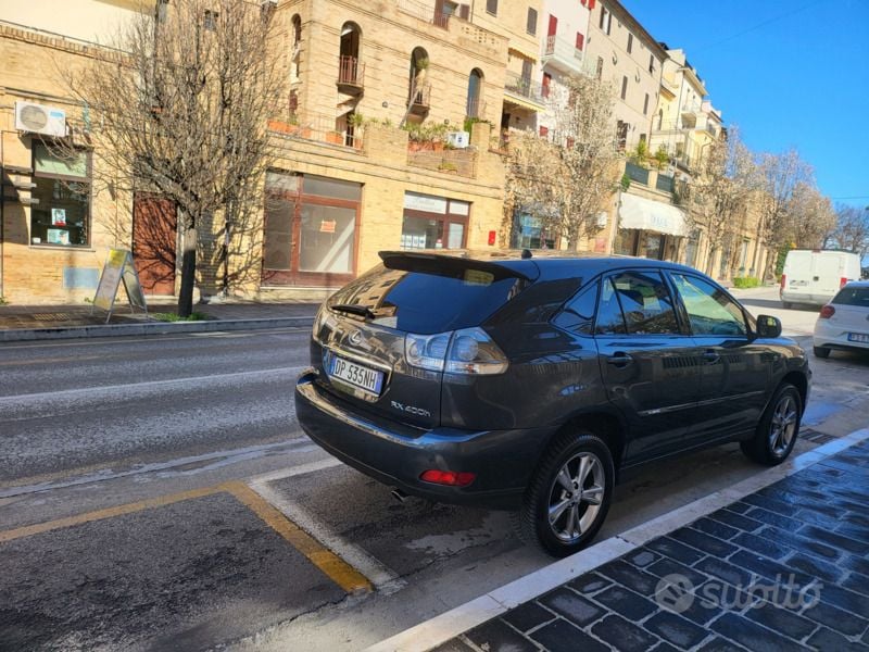 Usata Lexus RX400h 211 CV (155 kW) 2007 Blu SUV