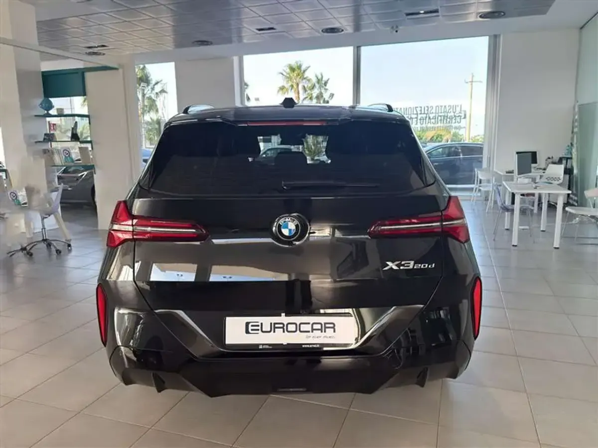 Usata BMW X3 M Sport 197 CV (144 kW) 2025 Nero / black SUV