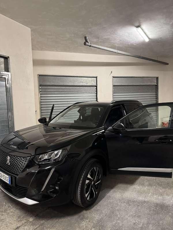 Usata Peugeot 2008 S 131 CV (96 kW) 2020 SUV