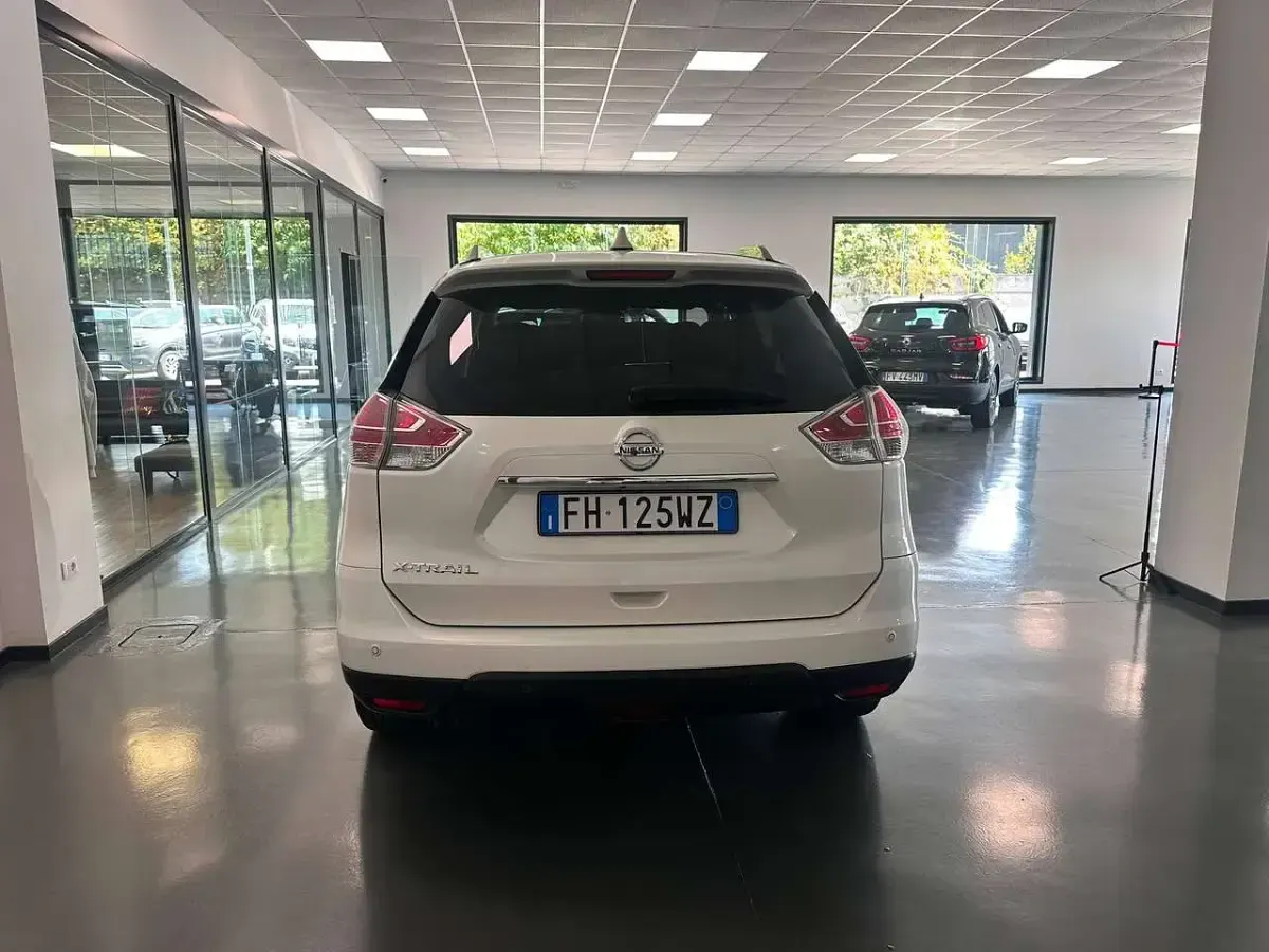 Usata Nissan X-Trail Acenta Premium 131 CV (96 kW) 2017 Bianco SUV