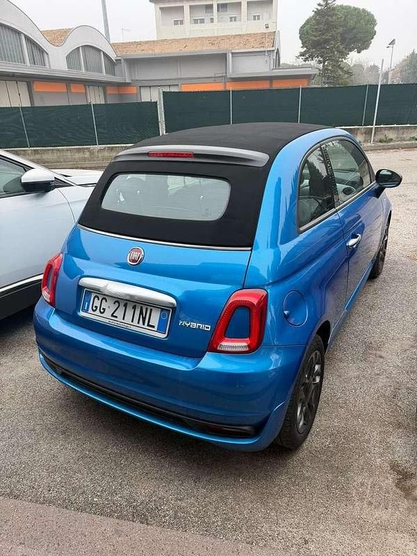 Usata Fiat 500 69 CV (50 kW) 2021 Blu/azzurro Cabrio