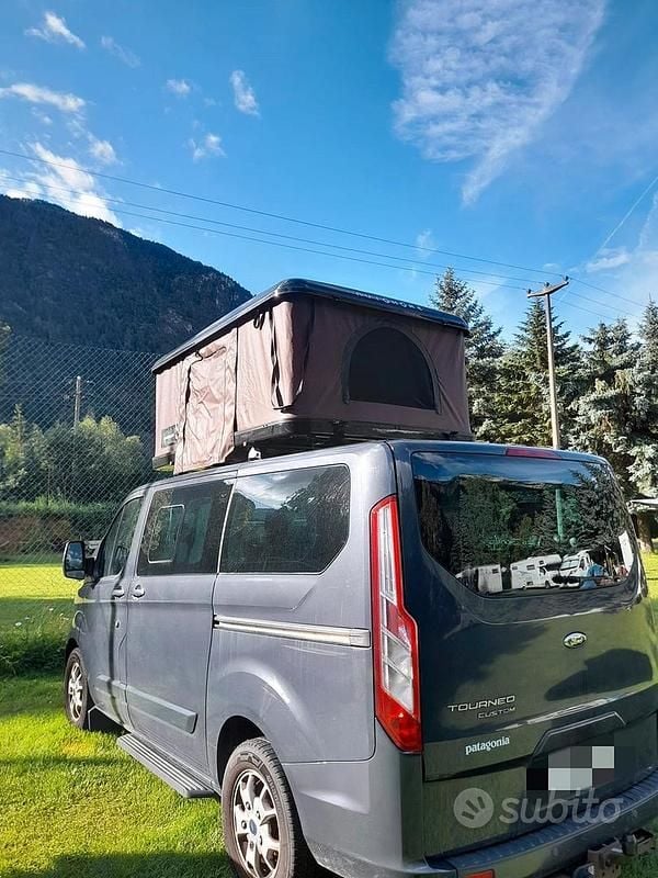 Usata Ford Tourneo Custom 125 CV (91 kW) 2014 Grigio Furgone