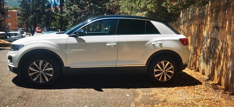 Bianco Usata 2018 VW T-Roc SUV | 17.500 € (Super prezzo) - Immagine 1/4