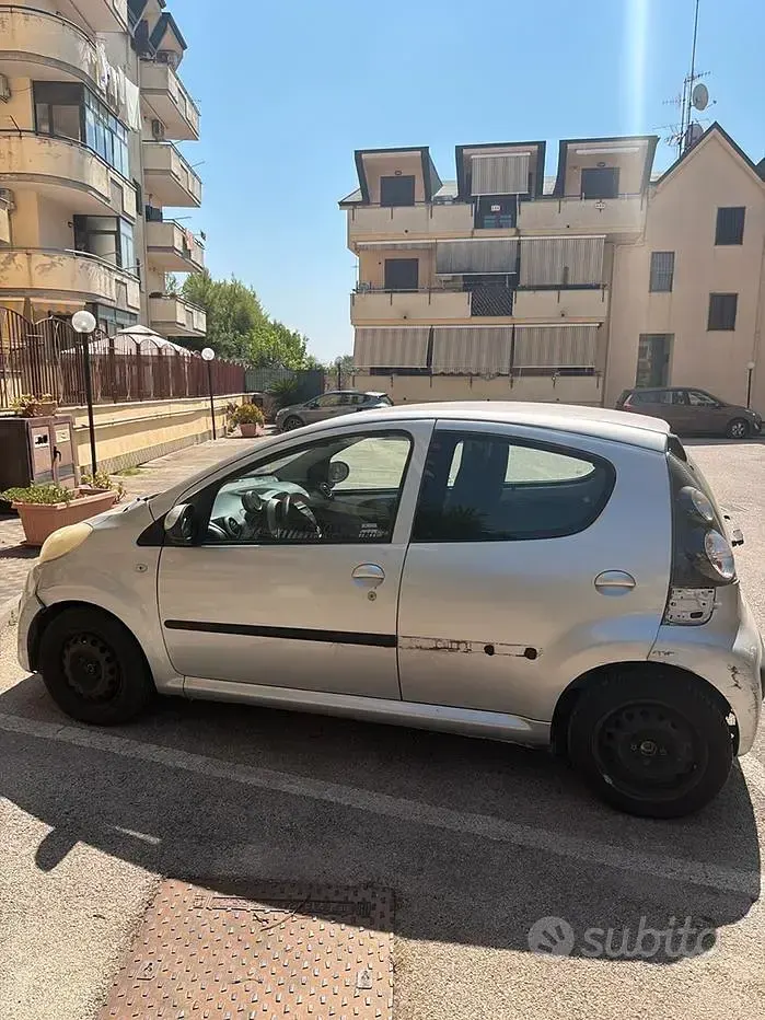 Usata Citroën C1 68 CV (50 kW) 2007 Grigio Utilitaria