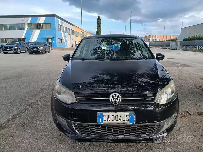 Usata VW Polo 75 CV (55 kW) 2010 Nero Utilitaria