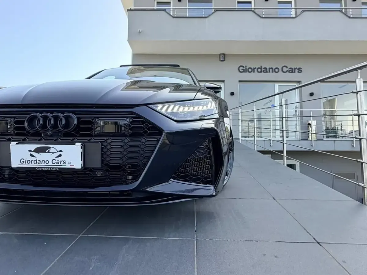 Usata Audi RS6 Sport 599 CV (440 kW) 2023 Nero Station wagon