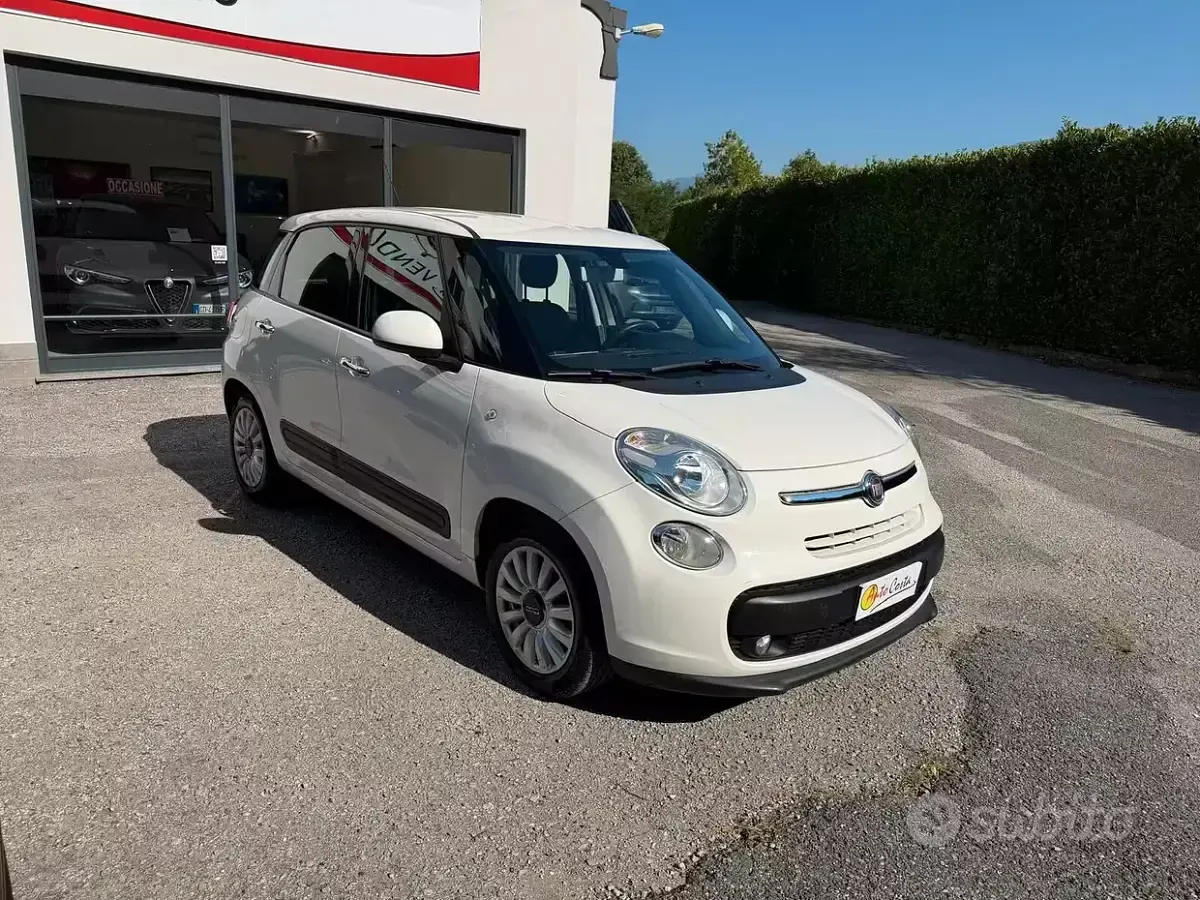Usata Fiat 500L Lounge 95 CV (69 kW) 2017 Bianco Monovolume