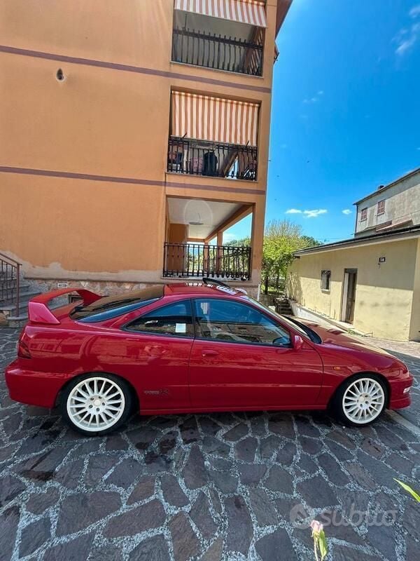 Usata Honda Integra Type R 190 CV (139 kW) 1999 Rosso Coupé