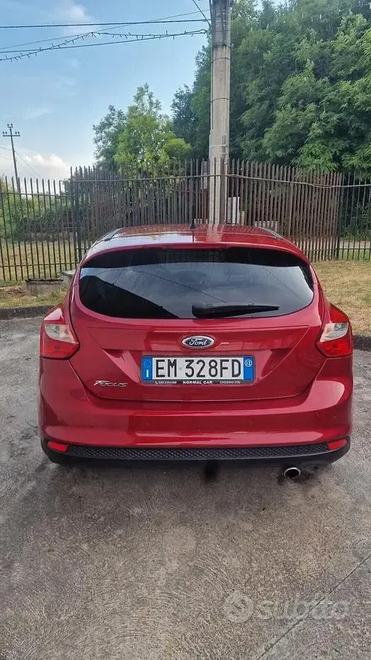 Usata Ford Focus Titanium 116 CV (85 kW) 2012 Rosso Berlina