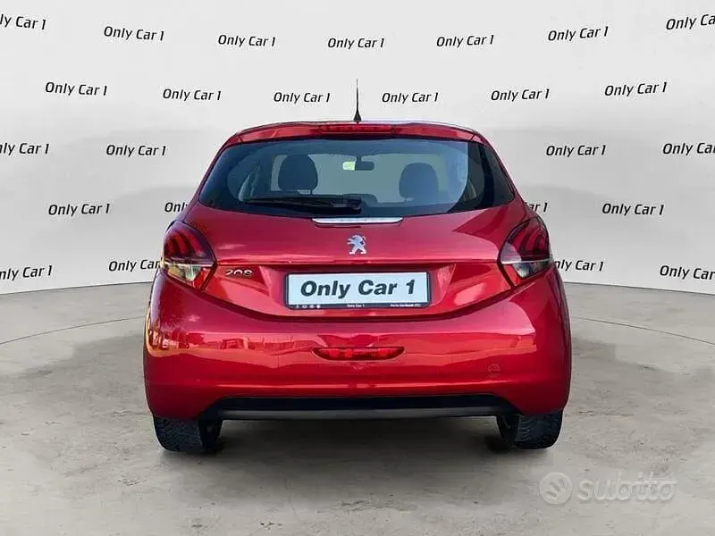 Usata Peugeot 208 Active 83 CV (61 kW) 2018 Rosso Utilitaria