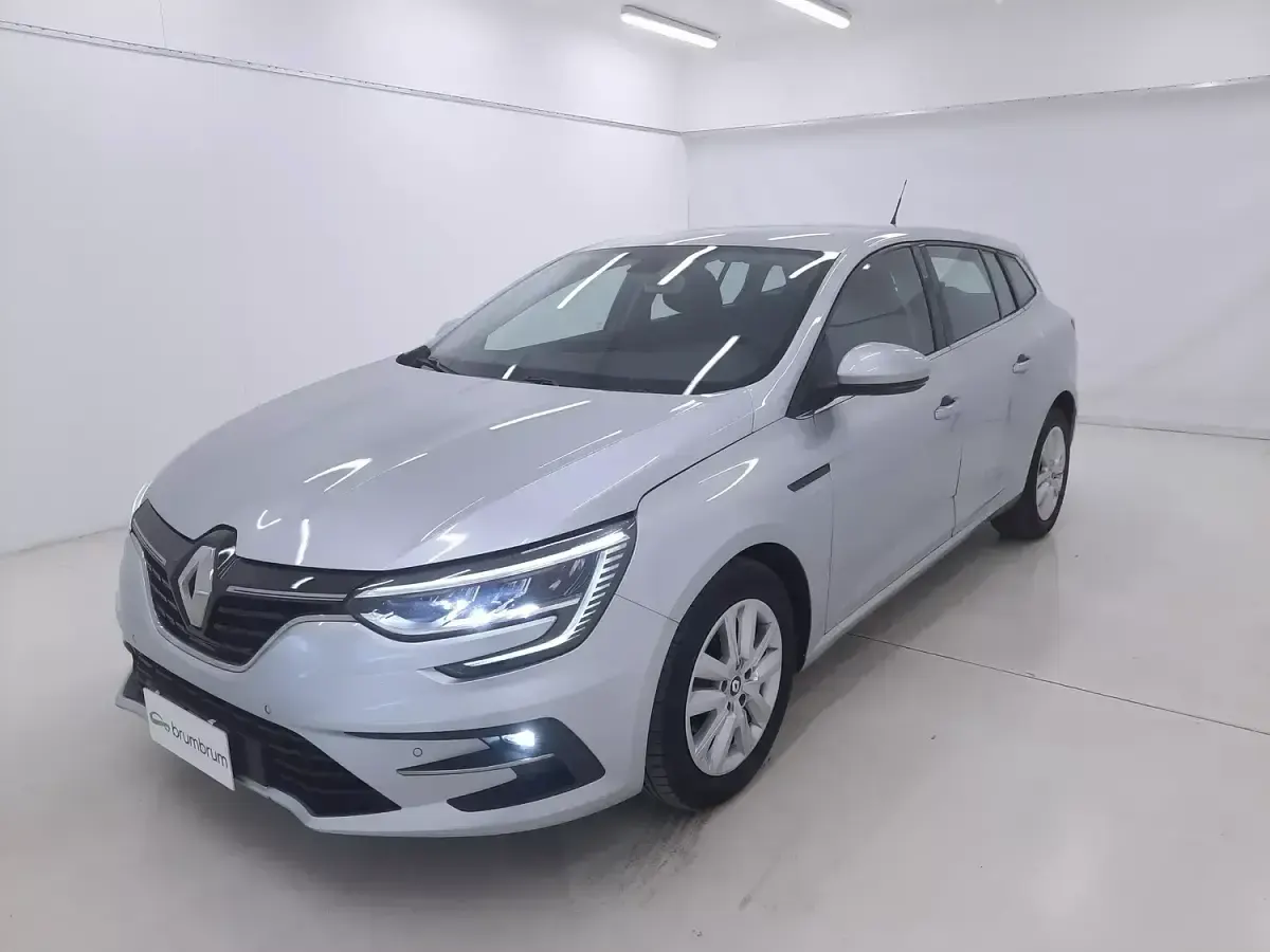Usata Renault Mégane GrandTour Equilibre 116 CV (85 kW) 2023 Argentoargento Station wagon