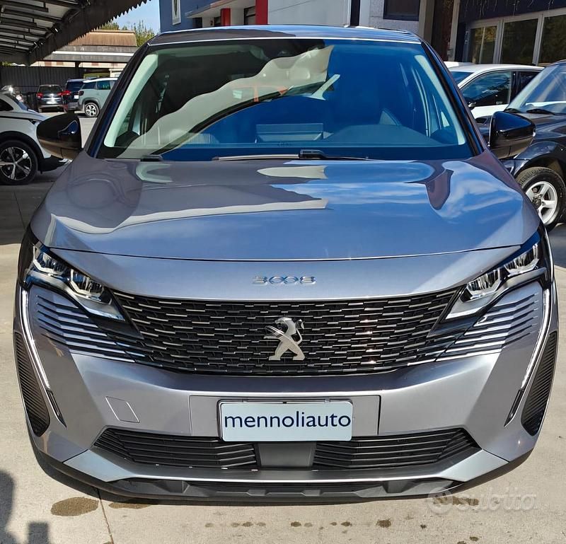 Usata Peugeot 3008 Allure 131 CV (96 kW) 2022 Argento Berlina