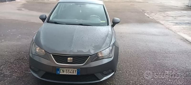 Usata Seat Ibiza 81 CV (59 kW) 2012 Grigio Berlina