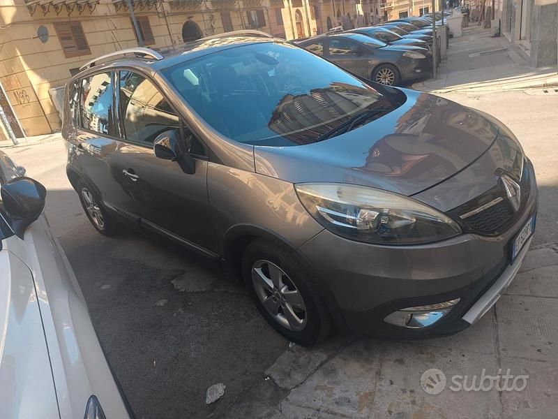 Usata Renault Scénic III 2013 Grigio Monovolume