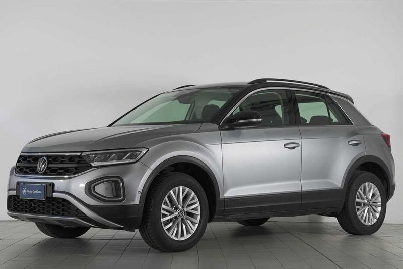 Grigio Usata 2024 VW T-Roc Life SUV | 26.800 € (Buon prezzo) - Immagine 1/4