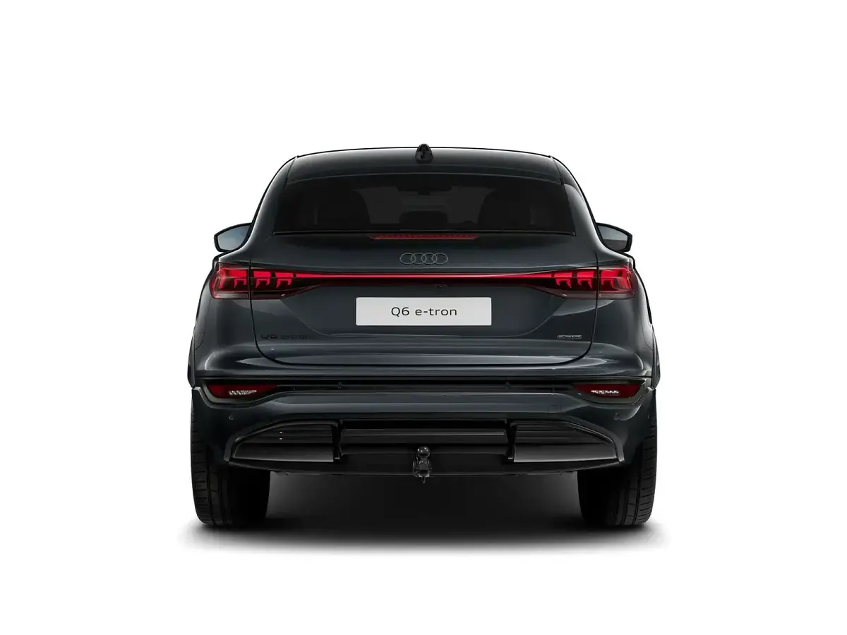 Nuova Audi Q6 Sportback e-tron S-Line 350 kW (476 CV) 2026 Grigio manhattan metallizzato SUV