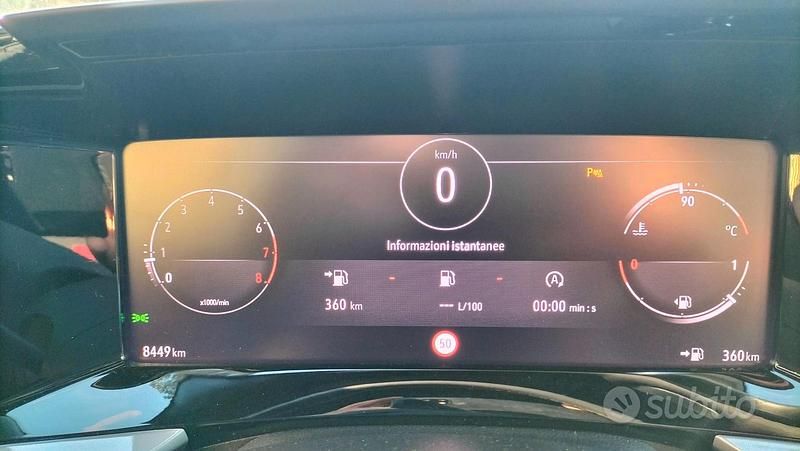 Usata Opel Mokka GS Line 101 CV (74 kW) 2023 Grigio SUV