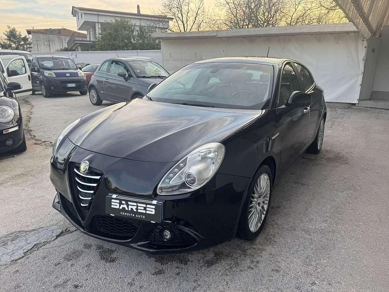 Usata Alfa Romeo Giulietta Exclusive 105 CV (77 kW) 2013 Nero Berlina