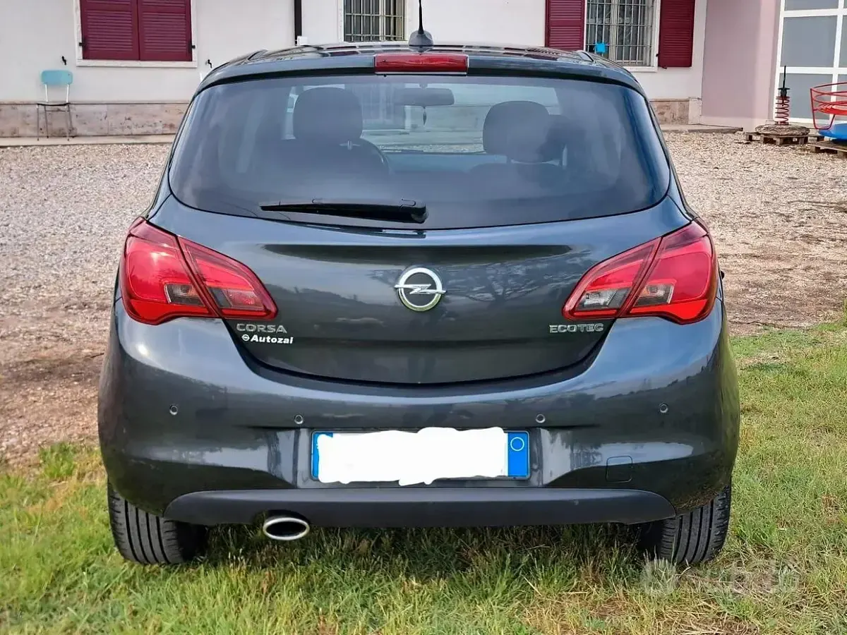 Usata Opel Corsa 69 CV (50 kW) 2018 Grigio Utilitaria