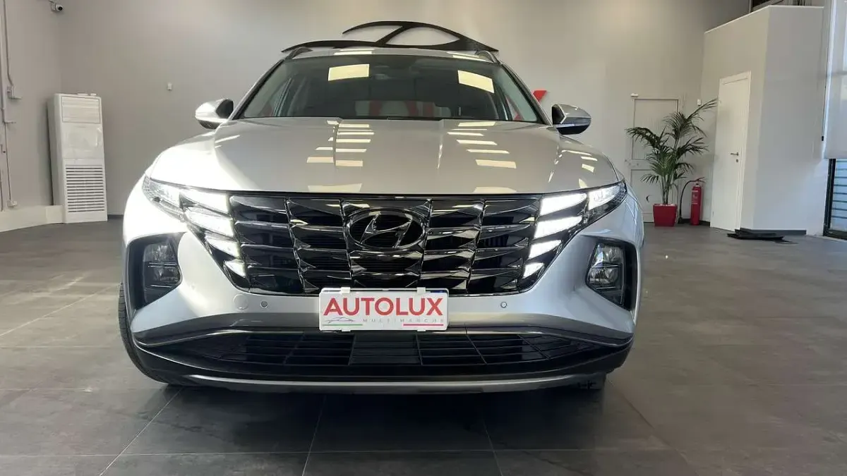 Usata Hyundai Tucson 179 CV (131 kW) 2021 Argento SUV