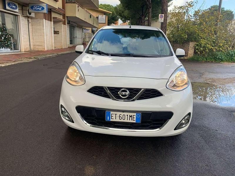 Usata Nissan Micra Acenta 80 CV (58 kW) 2014 Bianco Berlina