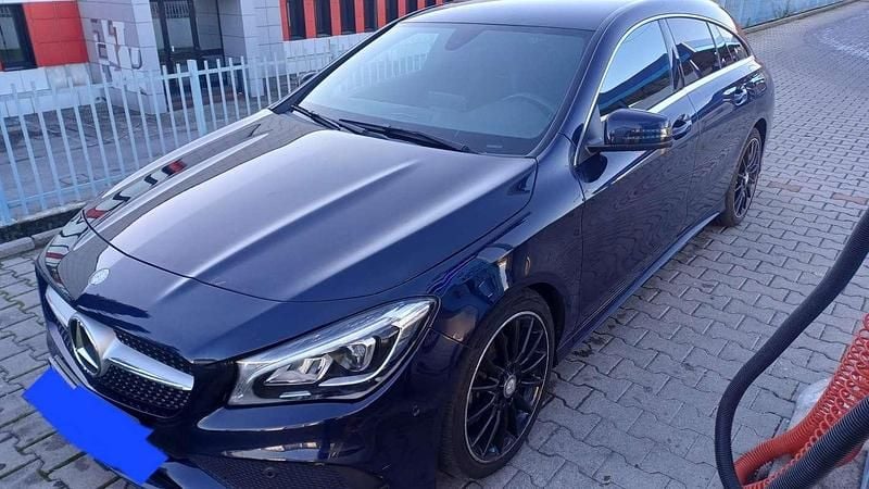 Usata Mercedes CLA200 Shooting Brake Business 136 CV (100 kW) 2017 Station wagon