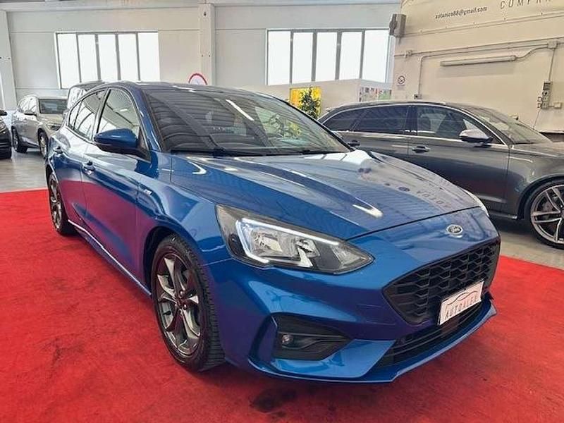 Usata Ford Focus ST-Line 125 CV (91 kW) 2019 Blu Berlina