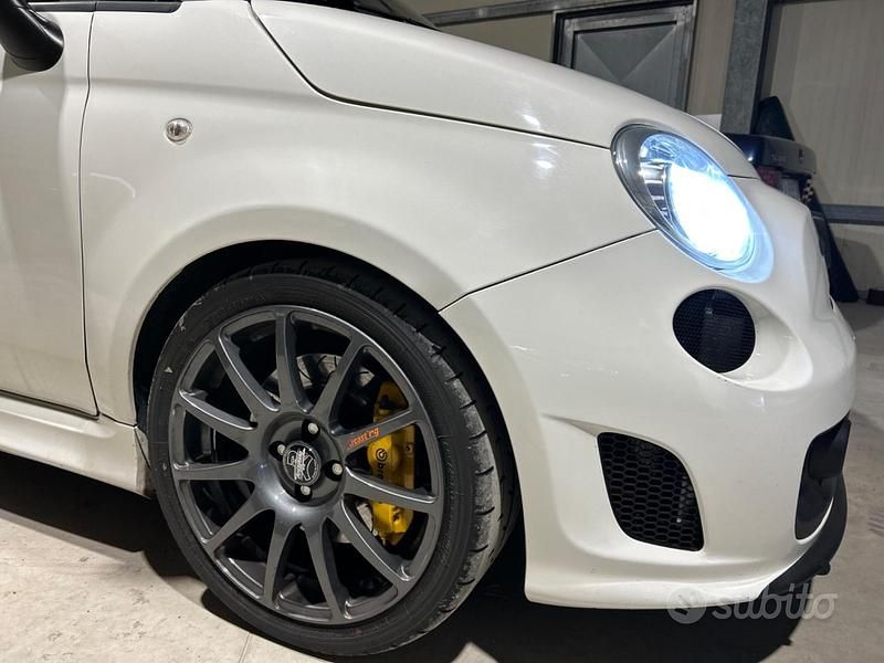 Usata Abarth 595 330 CV (242 kW) 2016 Bianco Utilitaria